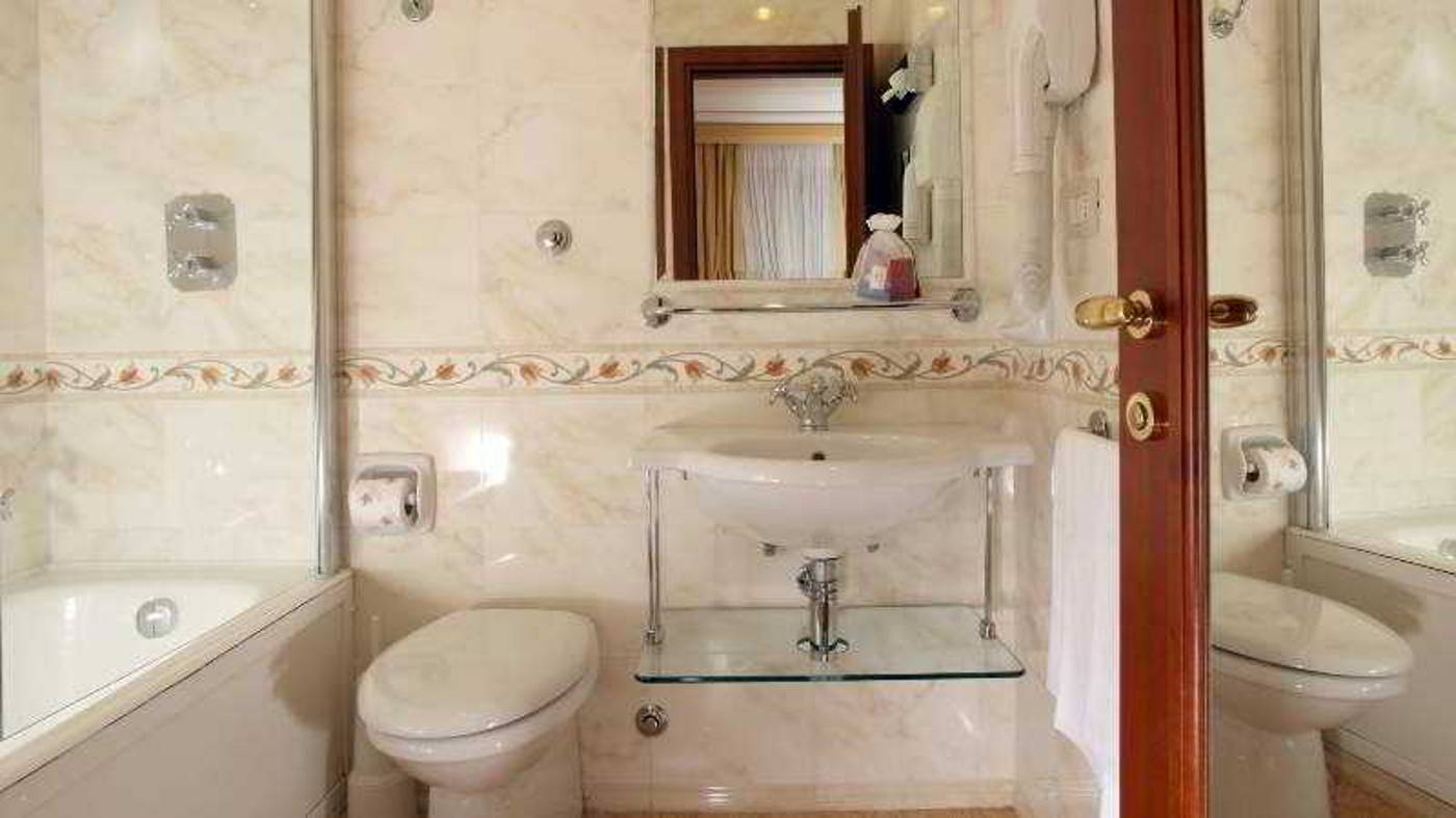 Piave---Flavia-Apartments-Room-24