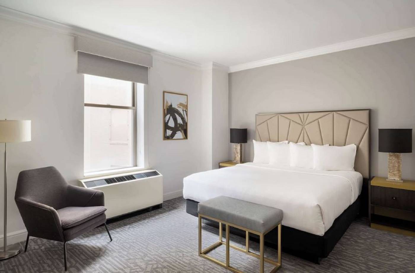 Martinique-New-York-on-Broadway--Curio-By-Hilton-Room-29