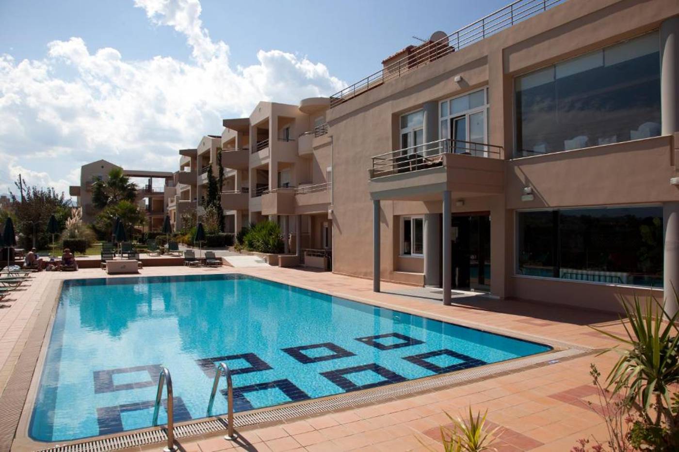 Maleme-Mare-Pool-3