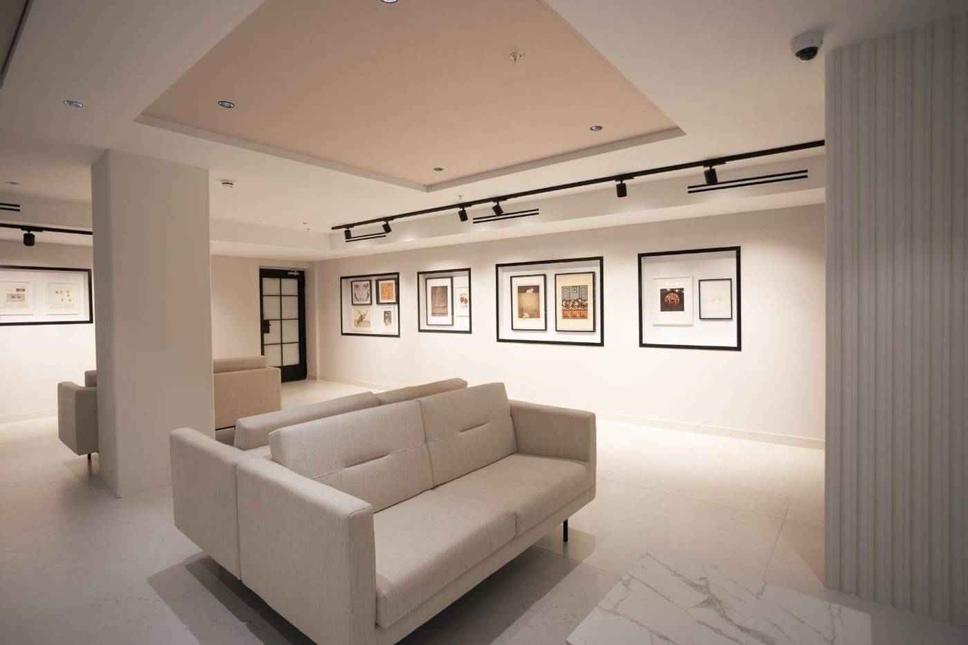 Magic-Fenicia-Lobby-39