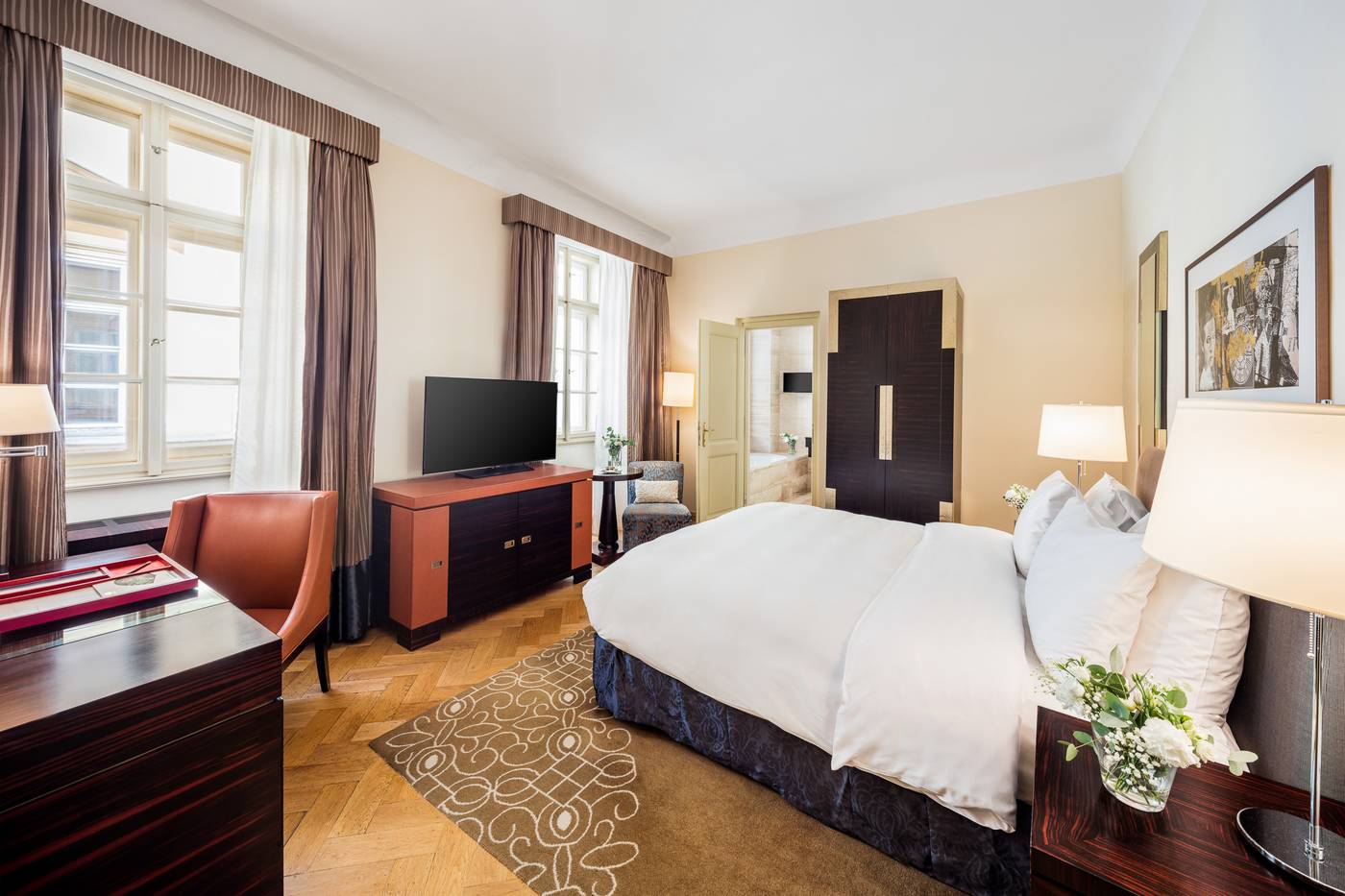 Mandarin-Oriental--Prague-Room-26