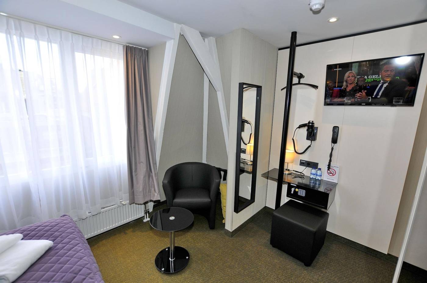 Cityview-Hotel-Room-4