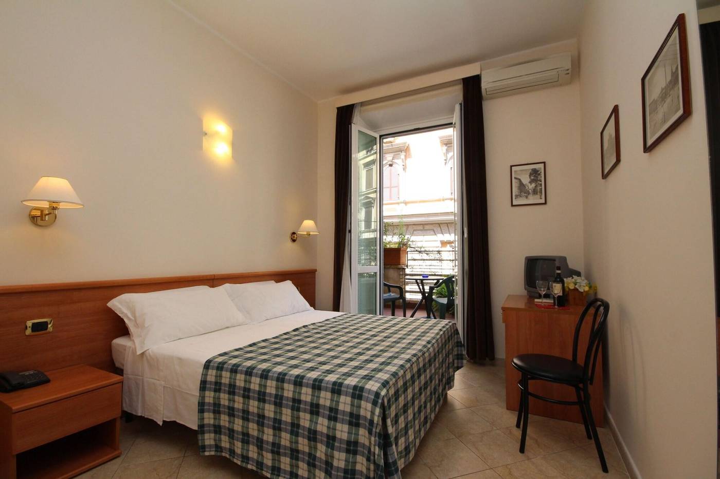 Principe-Eugenio-Room-14