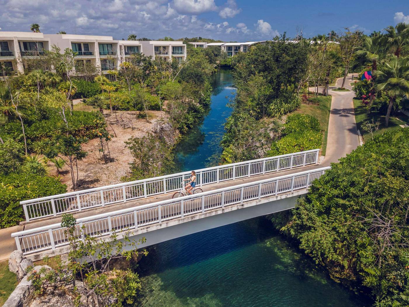 Andaz-Mayakoba-Resort-Riviera-Maya---A-concept-by-Hyatt-General-view-9
