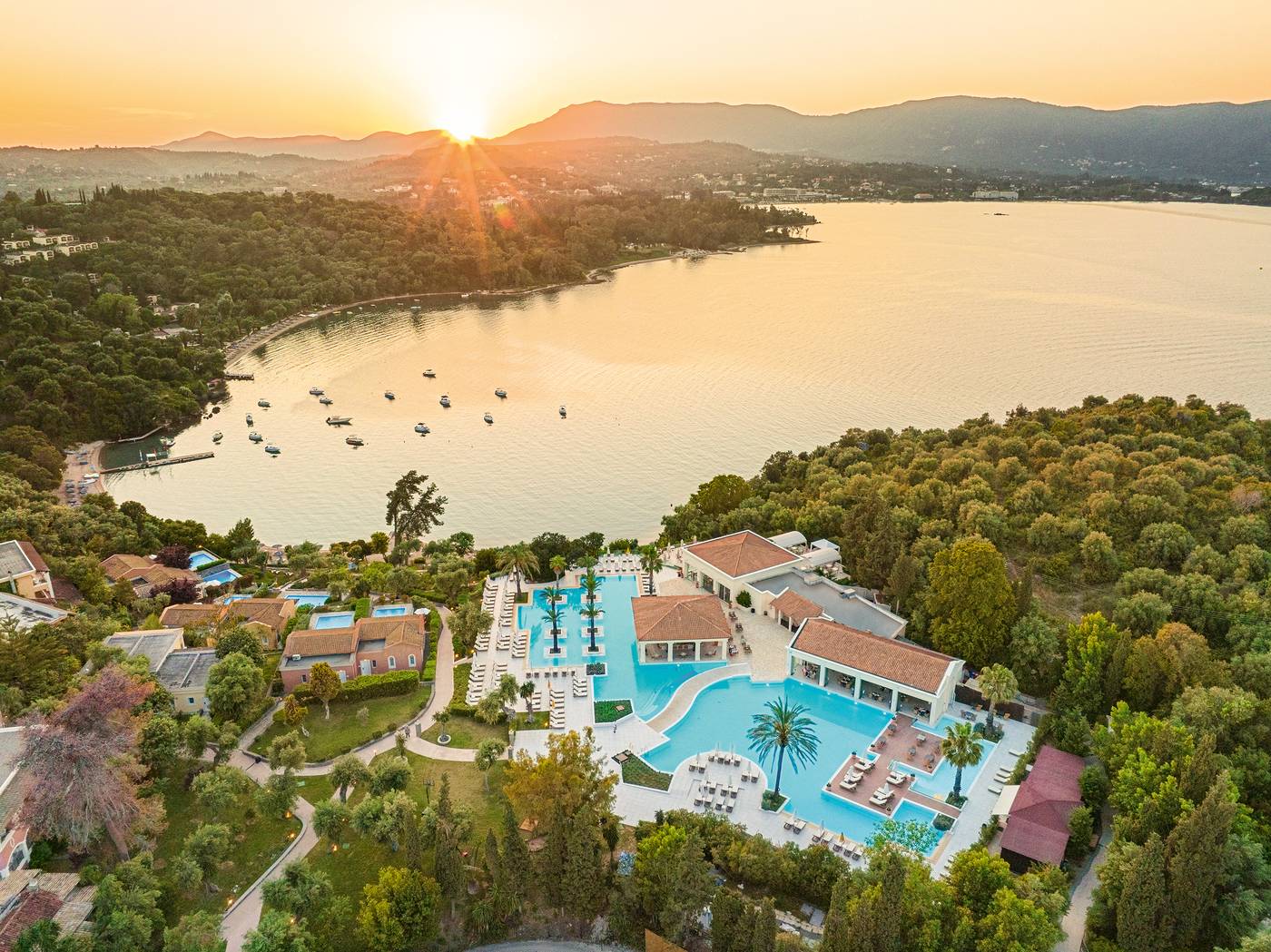 Grecotel-Eva-Palace-at-Kommeno-Peninsula-General-view-3