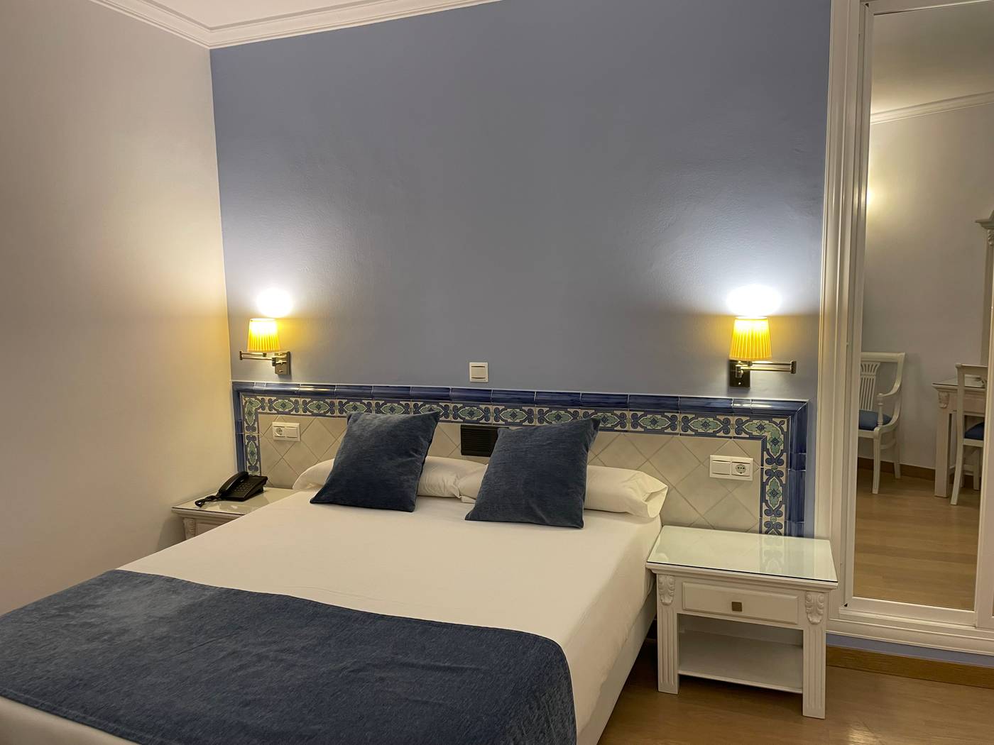 Plaza-Cavana-Room-25