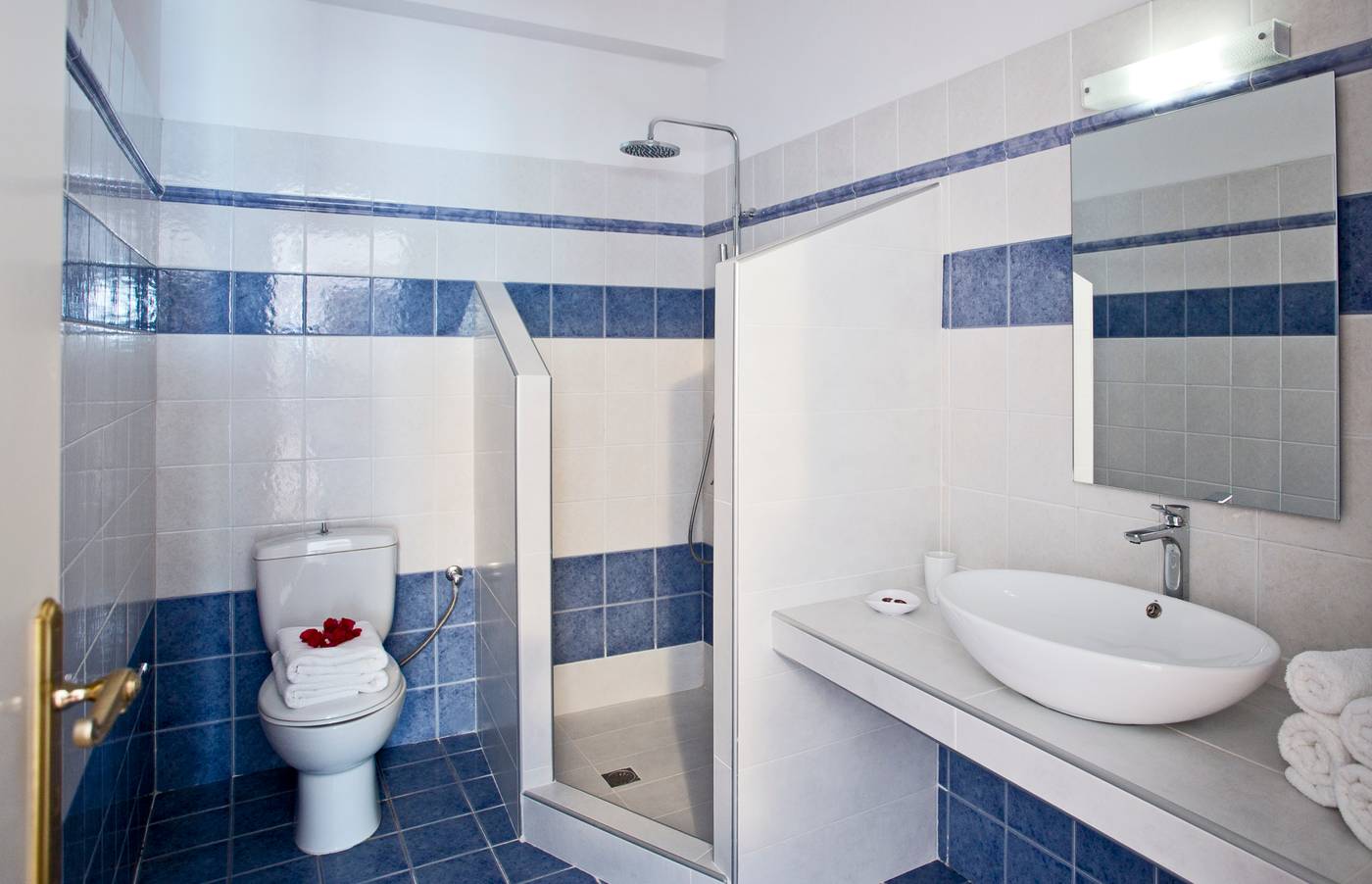 Alexandra-Aparthotel-Room-45