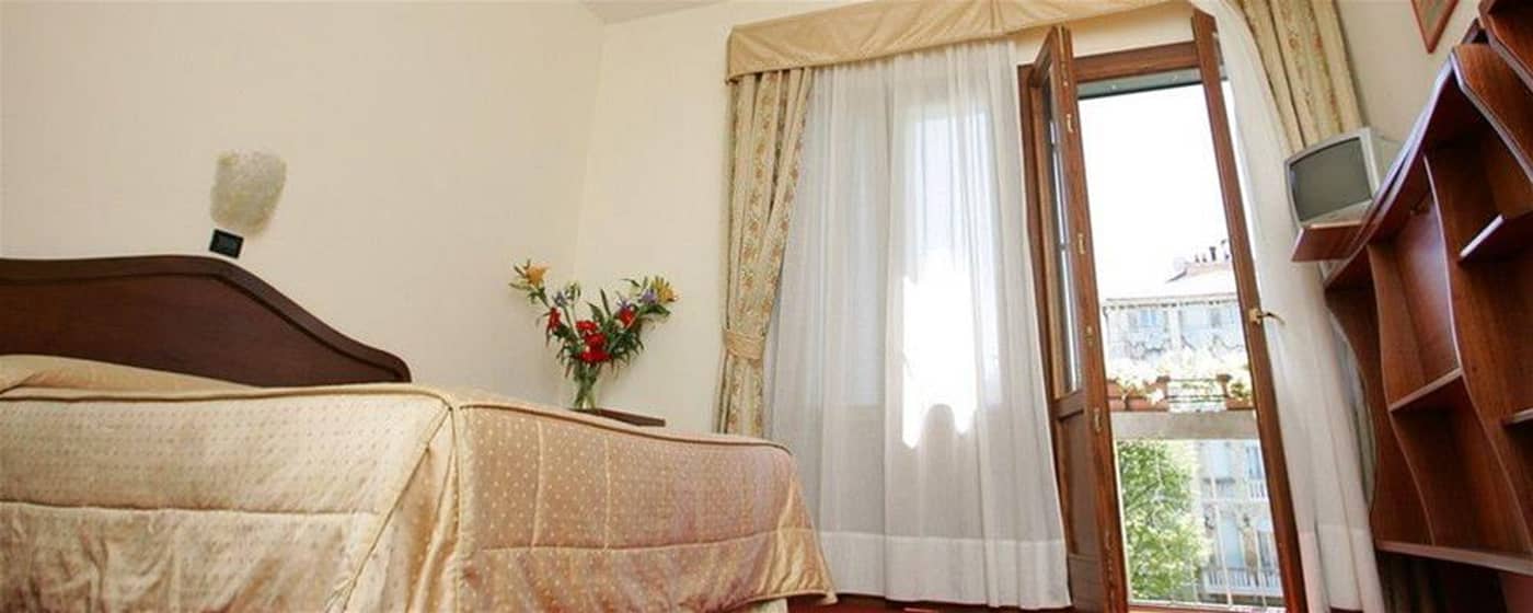 Hotel-Cristallo-General-view-11