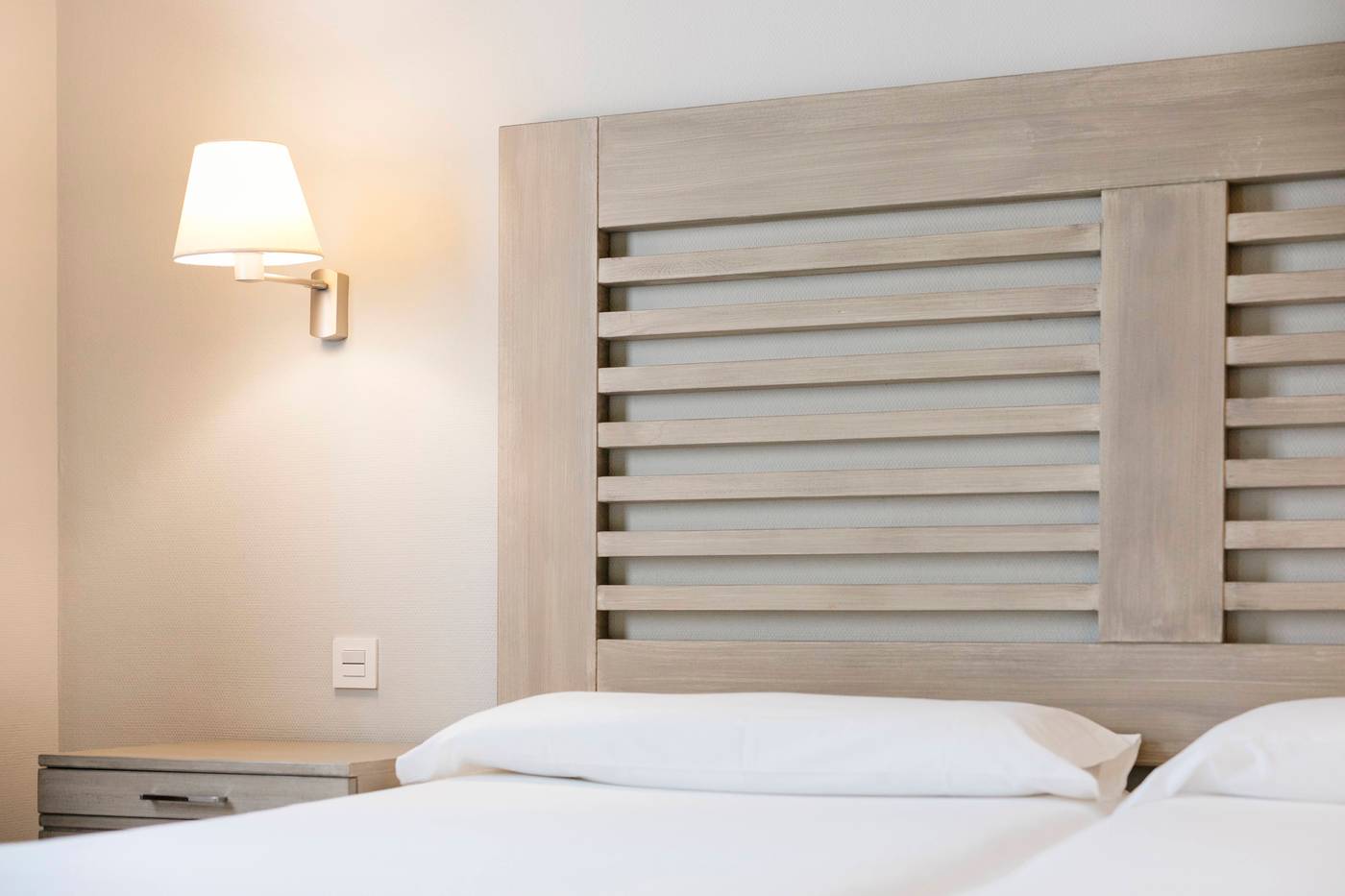 HD-Beach-Resort-Room-43