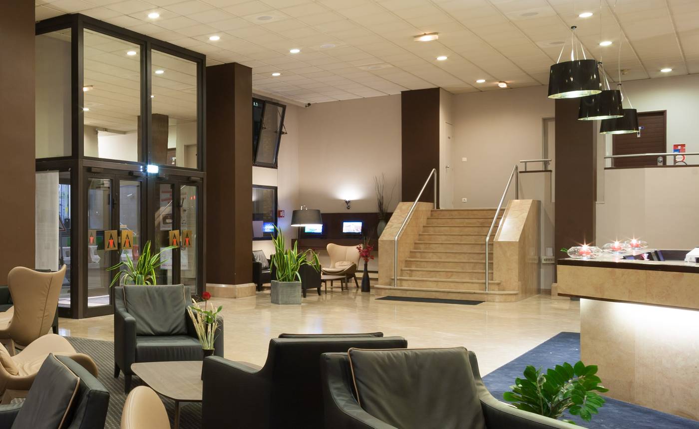 Apogia-Paris-Lobby-14