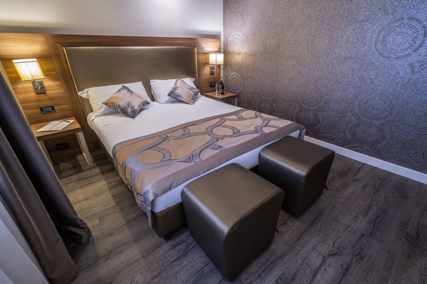 Smart-Hotel-Holiday-General-view-11