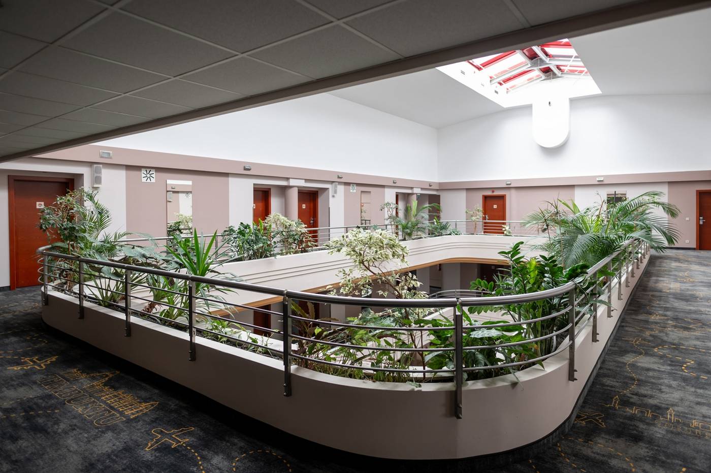 Airport-Hotel-Budapest-General-view-13