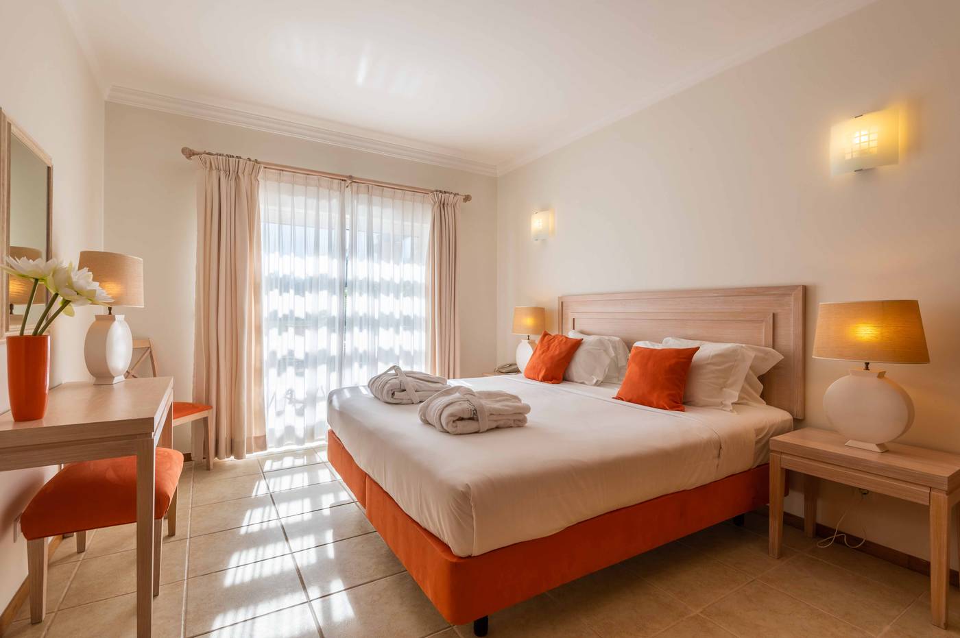 Vale-D-Oliveiras-Quinta-Resort-And-Spa-Room-22