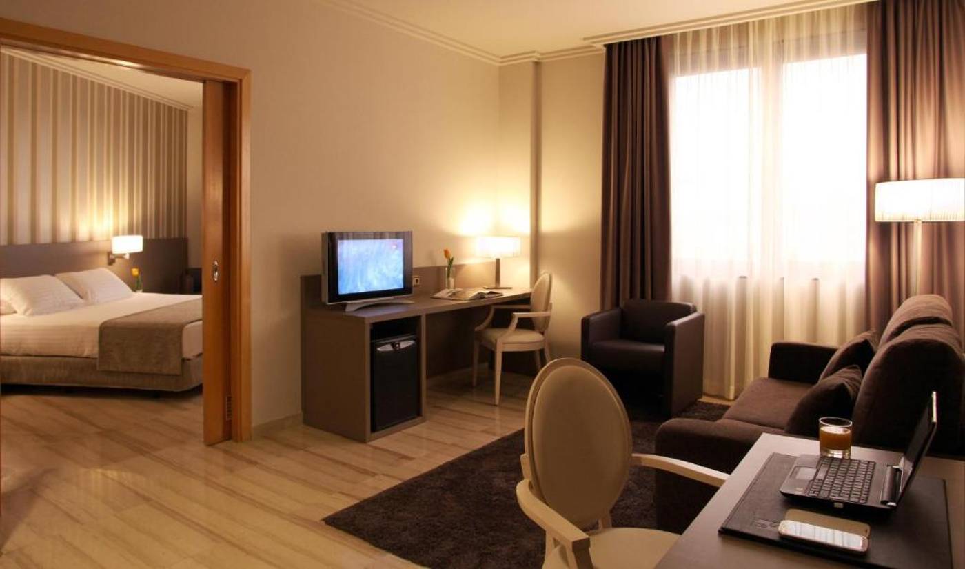 Ciutat-de-Tarragona-Room-14