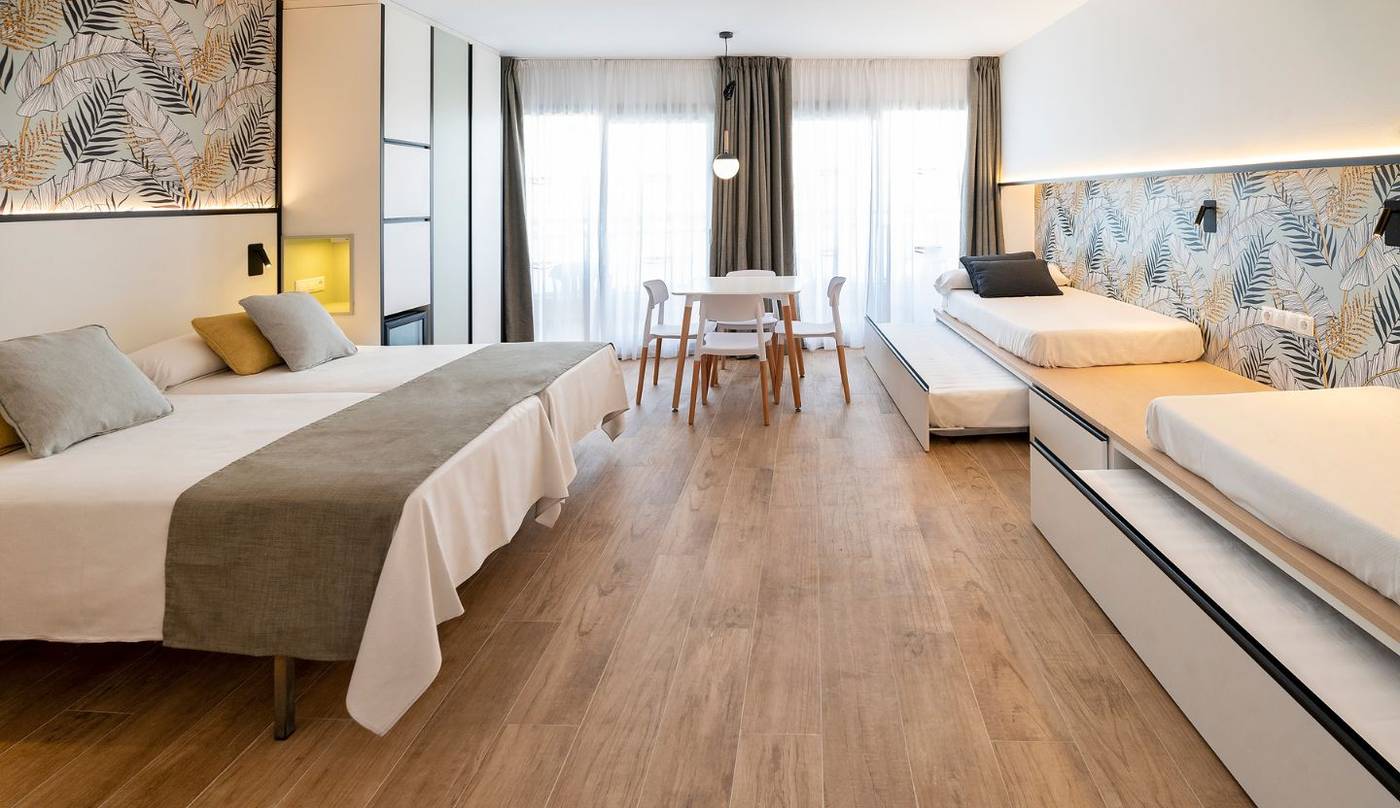 Medplaya-Hotel-Calypso-Room-15