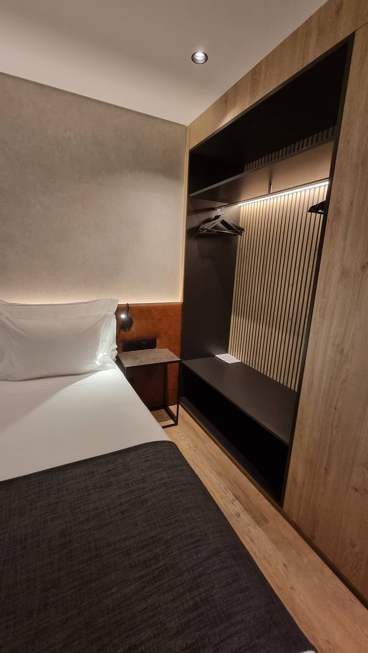 Principe-Avila-Room-9