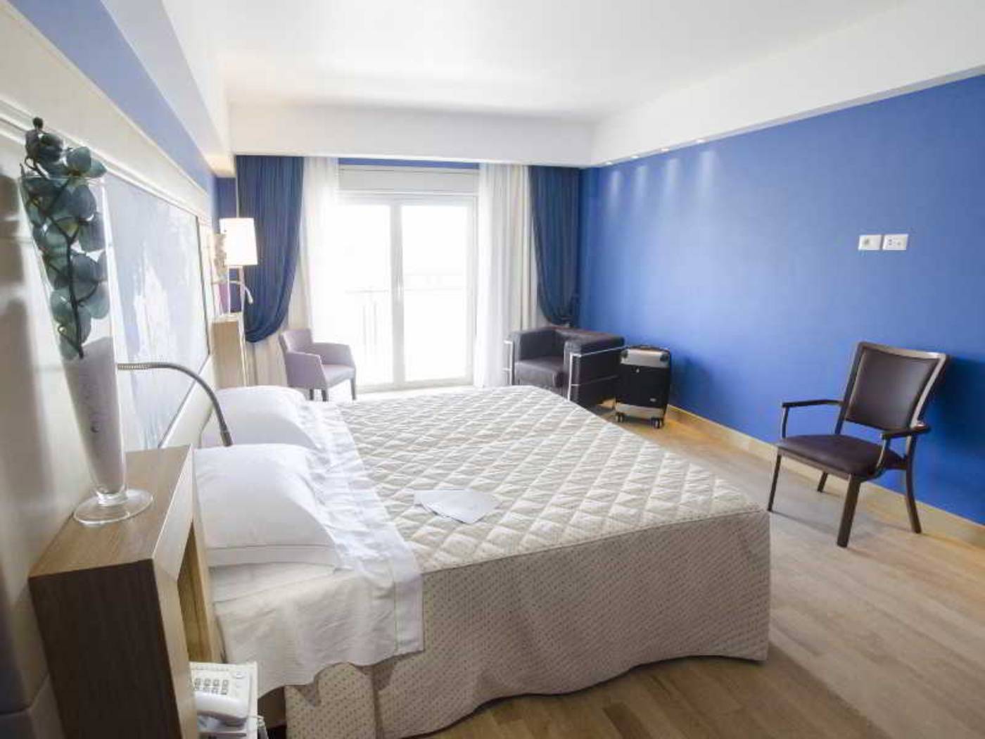 Catania International Airport Hotel-Italy-CATANIA-Room-9