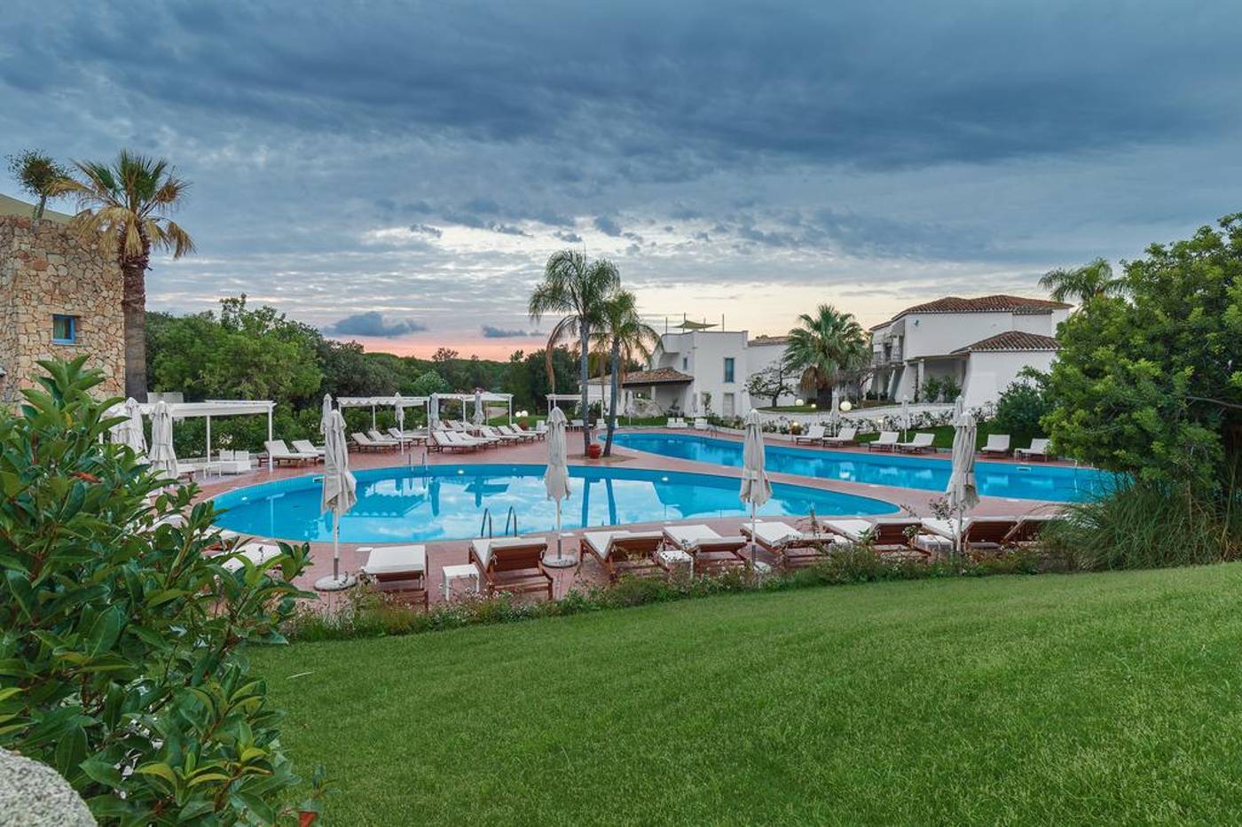 Hotel-Corte-Bianca---Adults-only-Pool-3