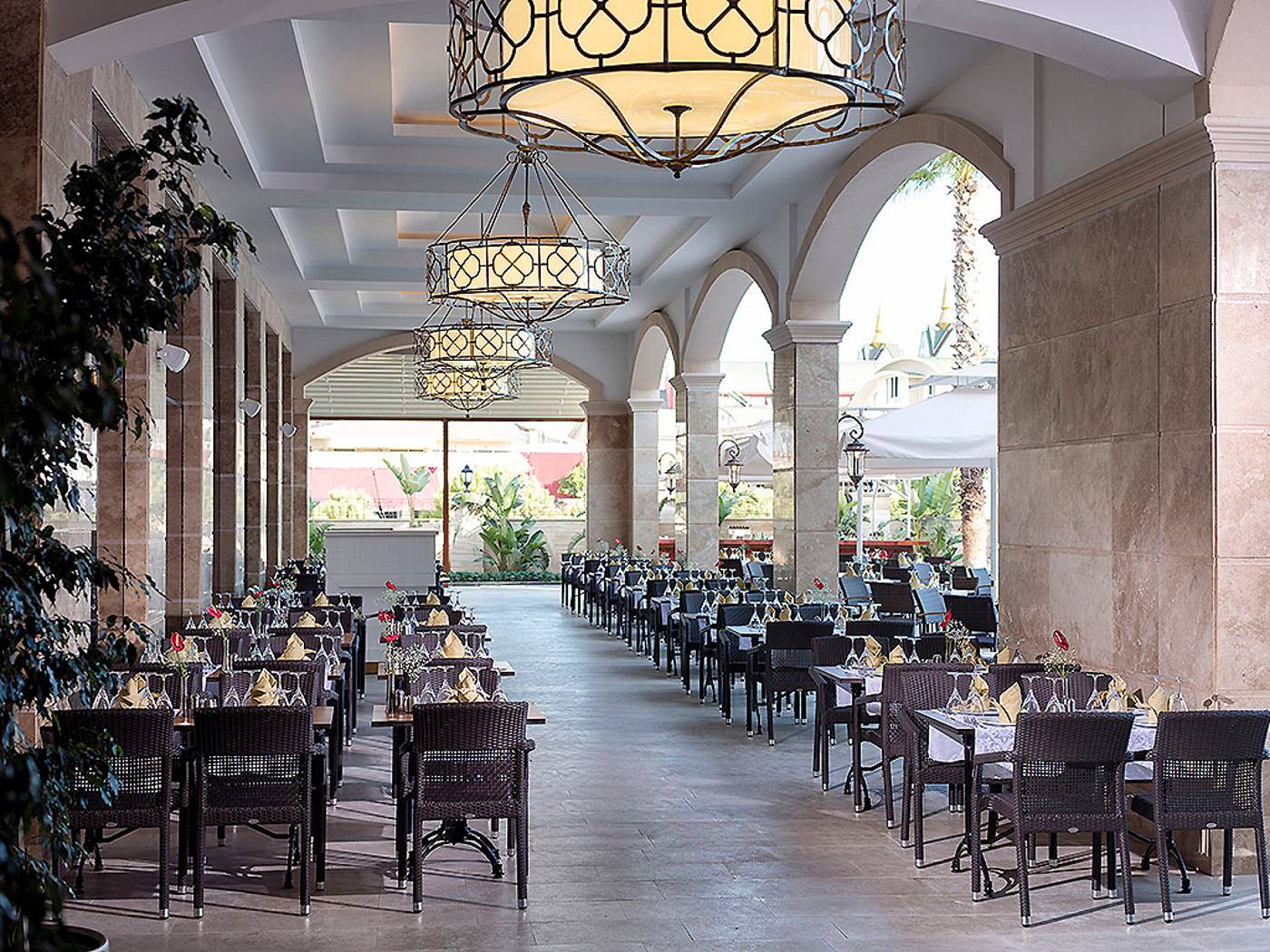 Dobedan-Exclusive-Hotel---Spa-Terrace-52