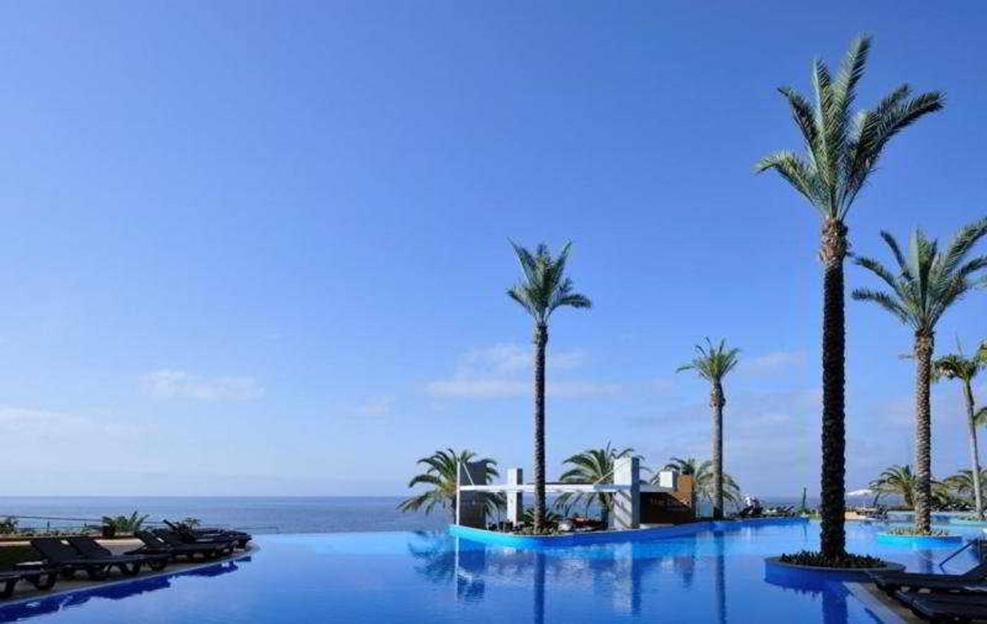 Pestana-Promenade-Pool-13