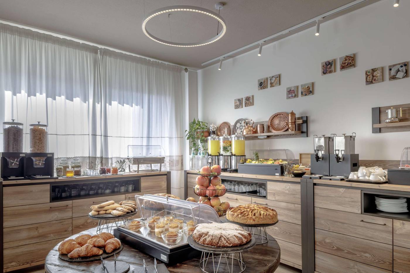 BEST-WESTERN-Hotel-Residence-Italia-Restaurant-38