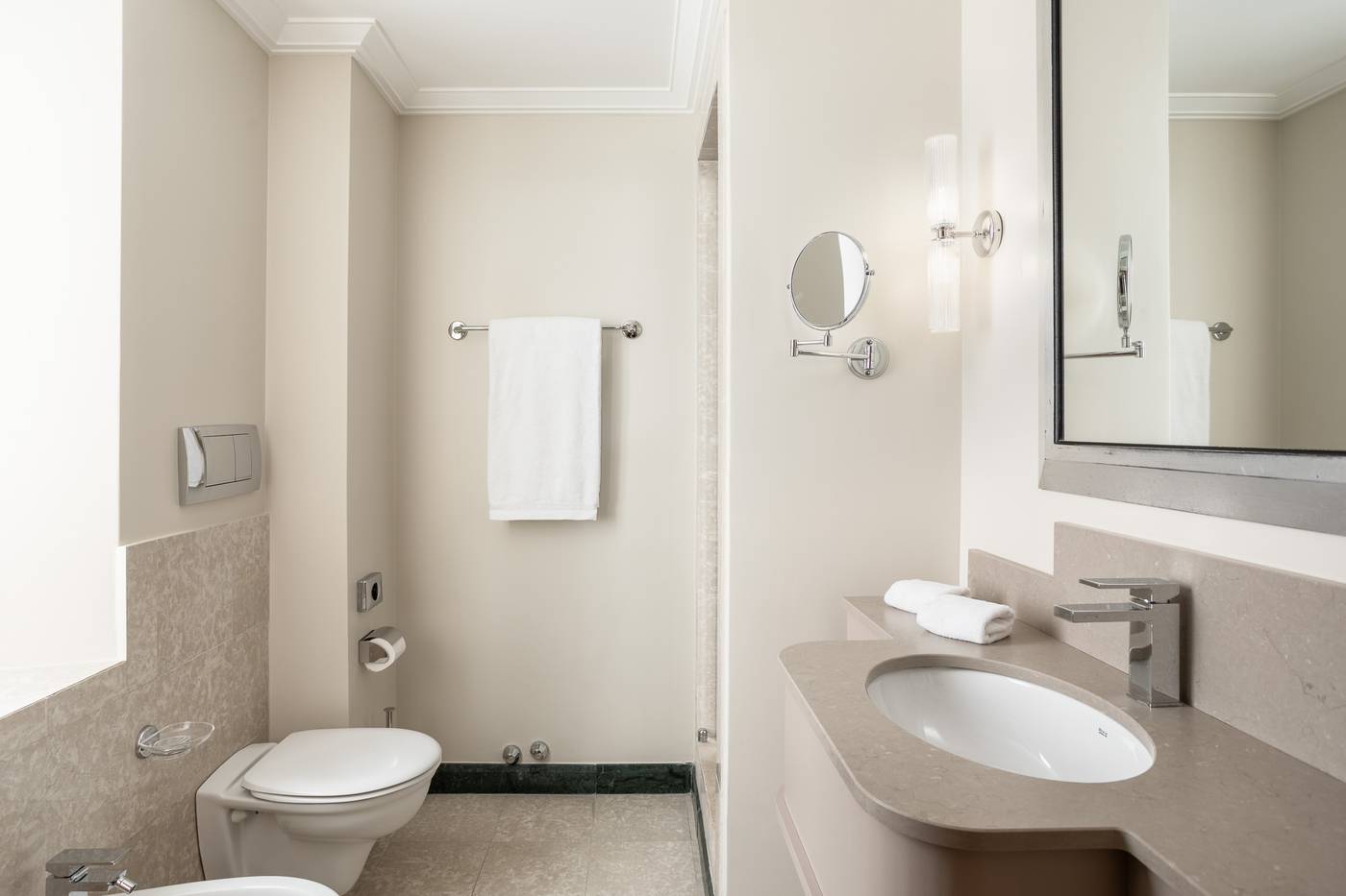 Capo-d-Africa---Colosseo-Room-29