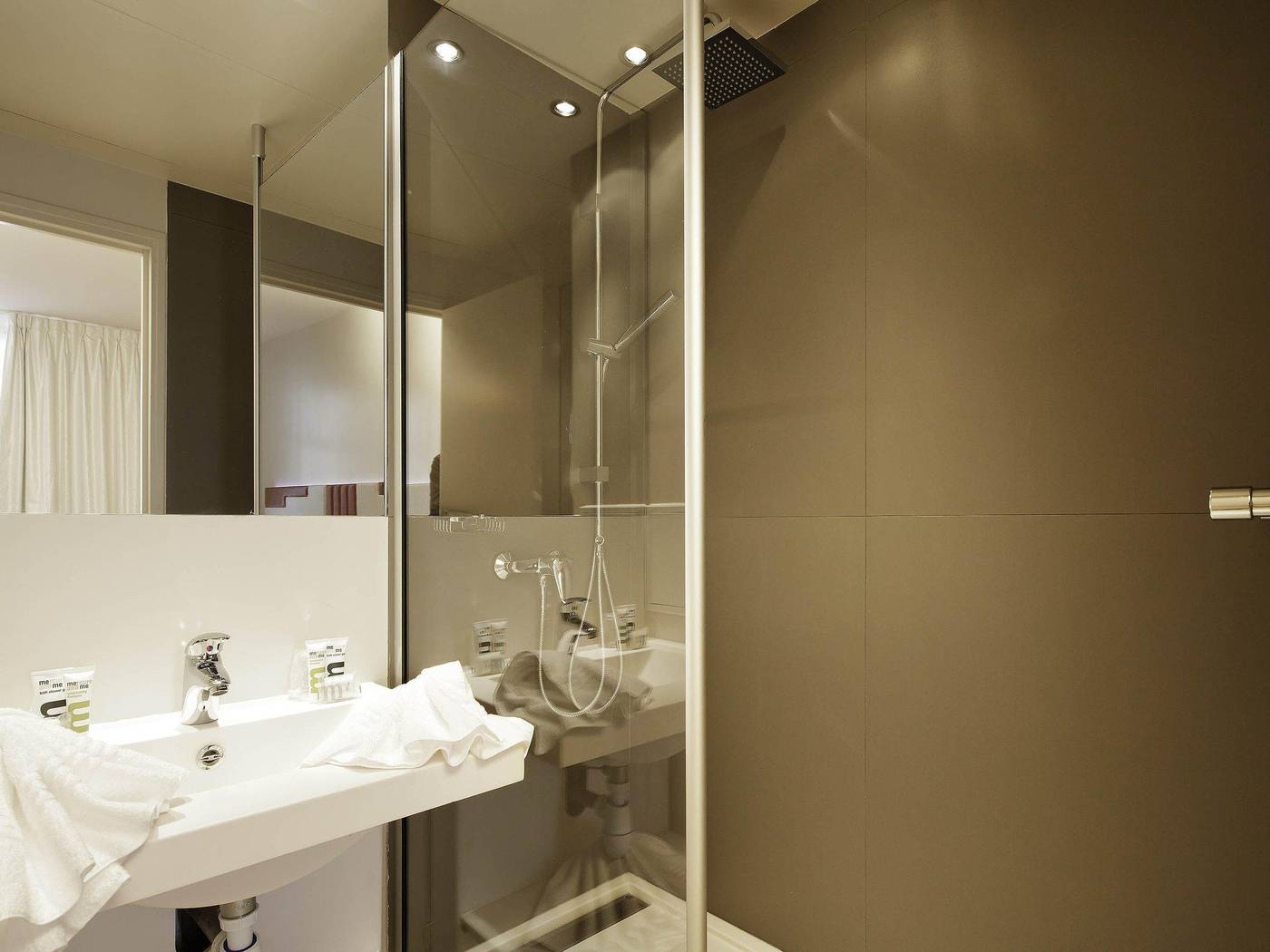 Mercure-Paris-Opera-Faubourg-Montmartre-Room-35