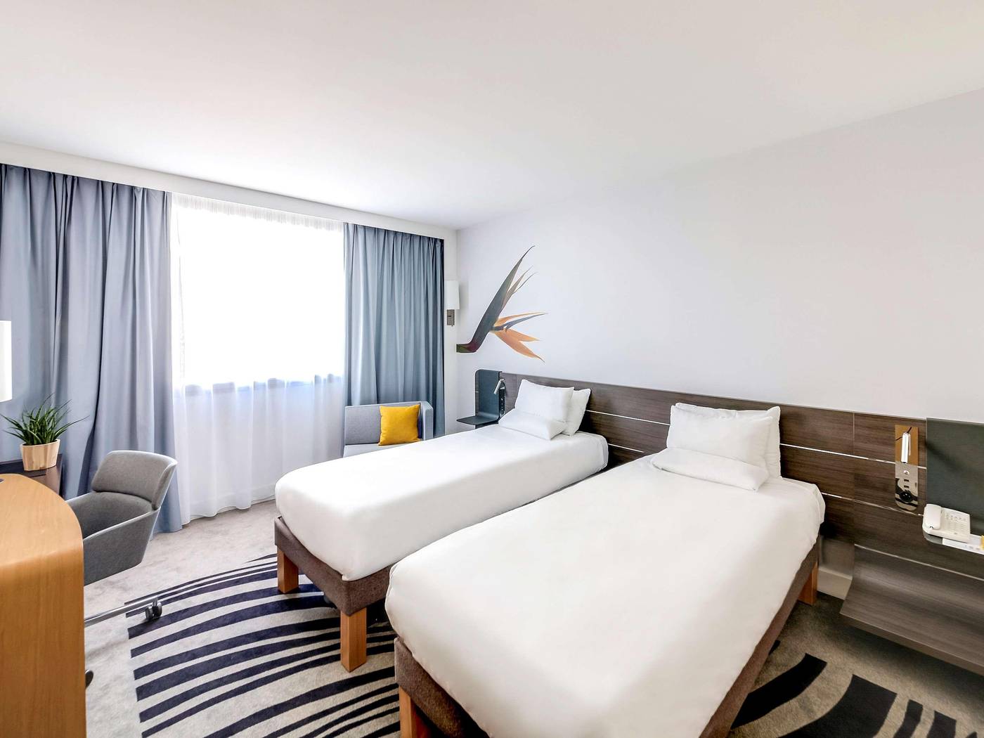 Novotel-Paris-Centre-Gare-Montparnasse-Room-35