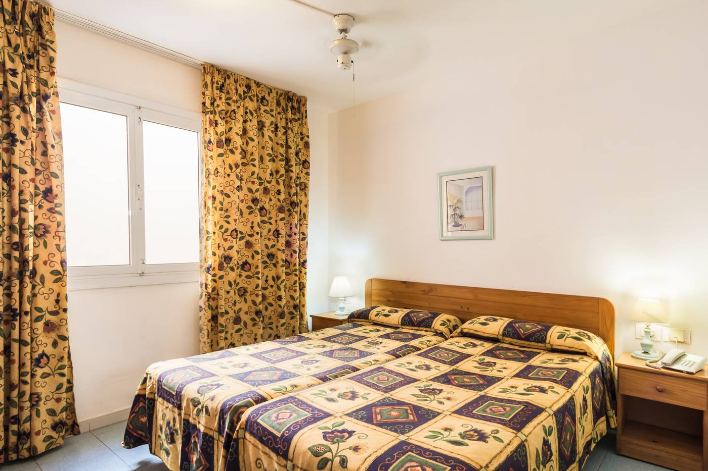 BelleVue-Aquarius-Room-15