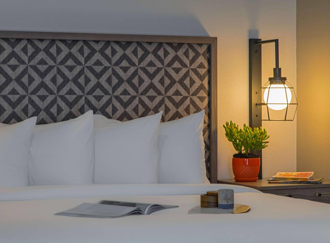 Doubletree by Hilton Austin-United States-AUSTIN-Room-9