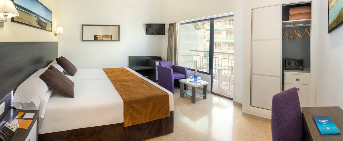Gran-Hotel-Delfin-Room-24