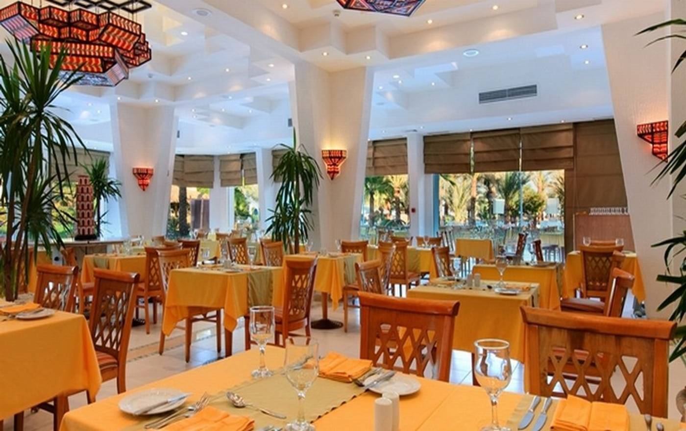 Fayrouz-Resort-Restaurant-31