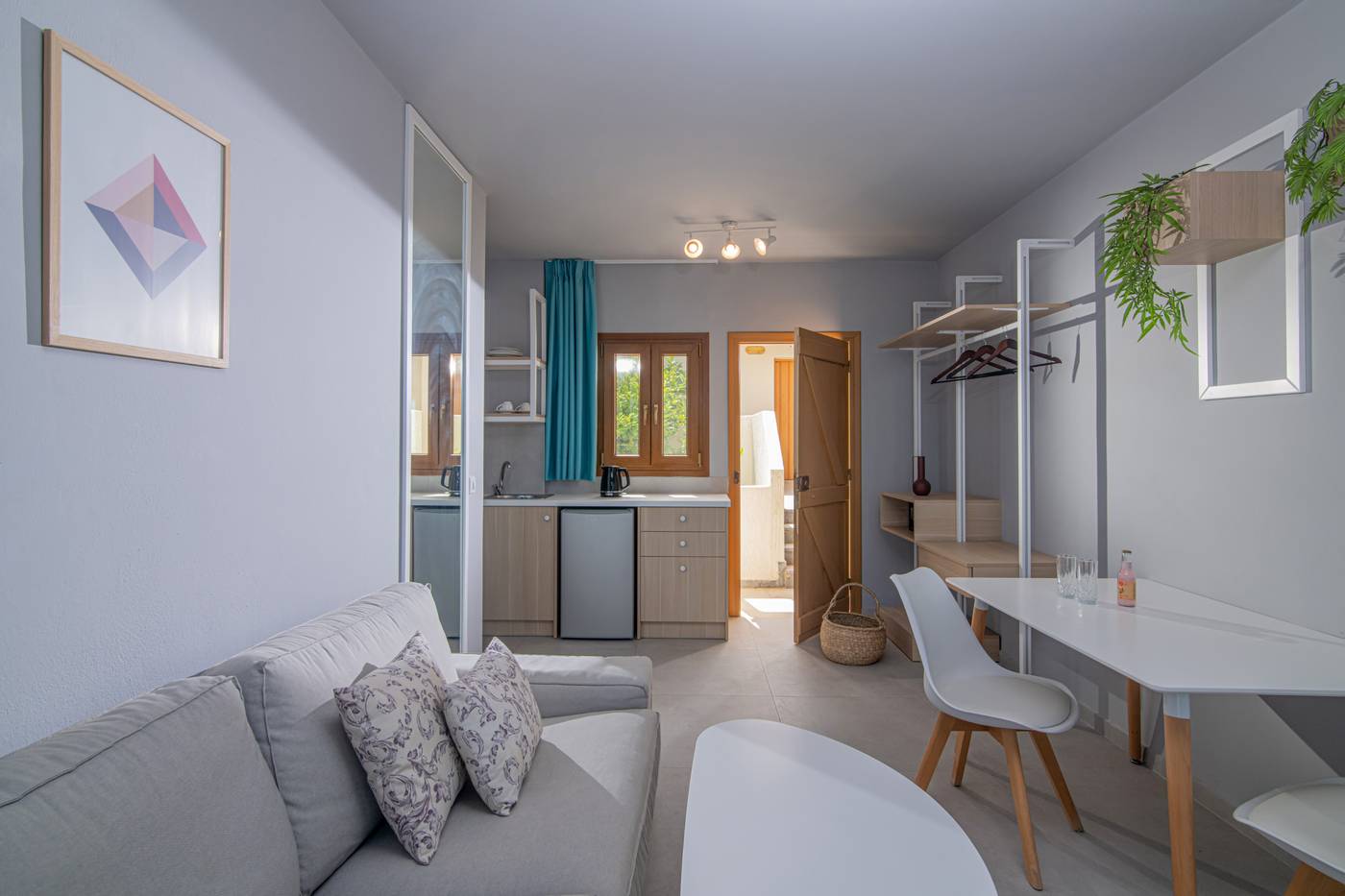 Villa-Elite---Adult-Only-Room-15