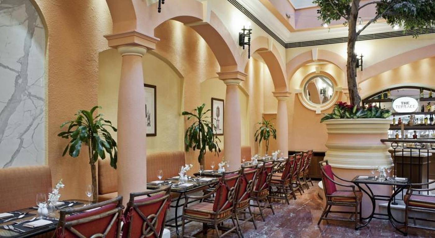 Grand-Excelsior-Deira-Hotel-Restaurant-38