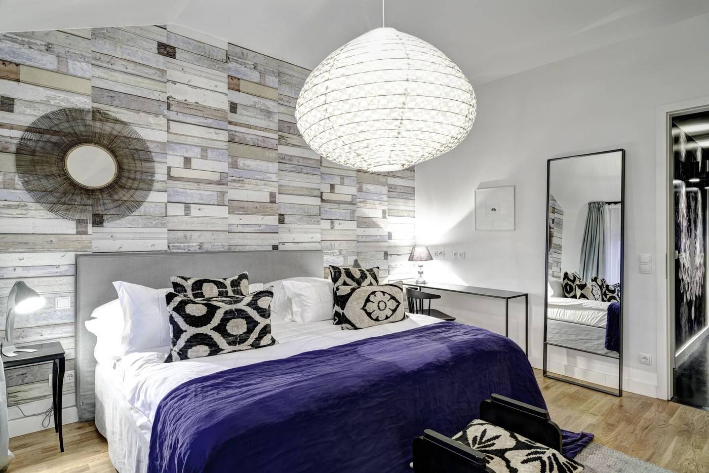 Berlin-Gorki-Apartments-Room-51