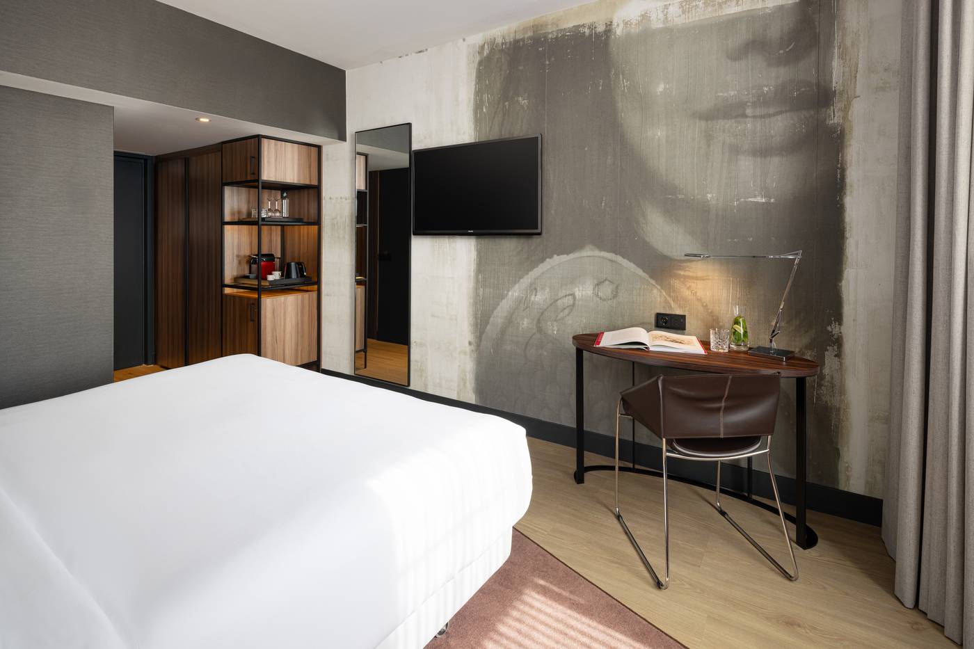 NH-Collection-Amsterdam-Flower-Market-Room-38