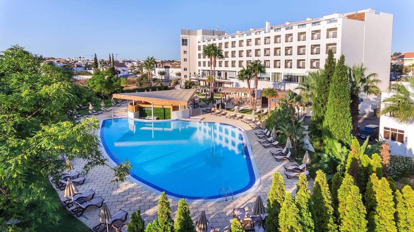 AP-Maria-Nova-Lounge-Hotel---Adult-Only--16---General-view-2