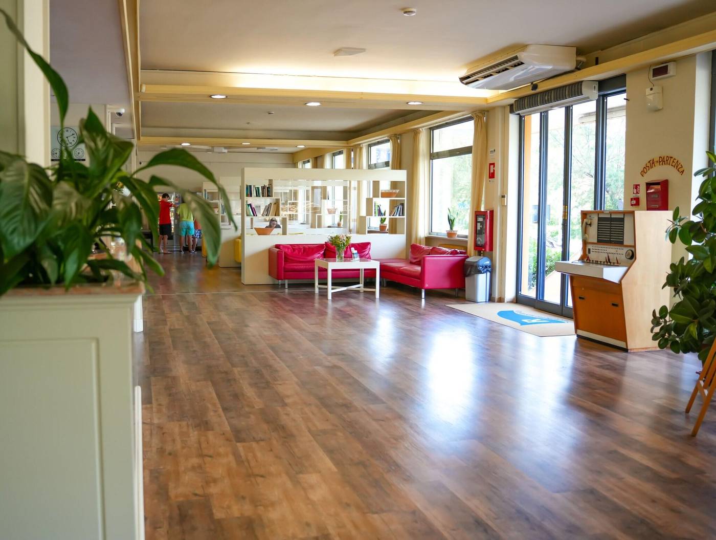 Regent-Italy-PESCARA-Lobby-6