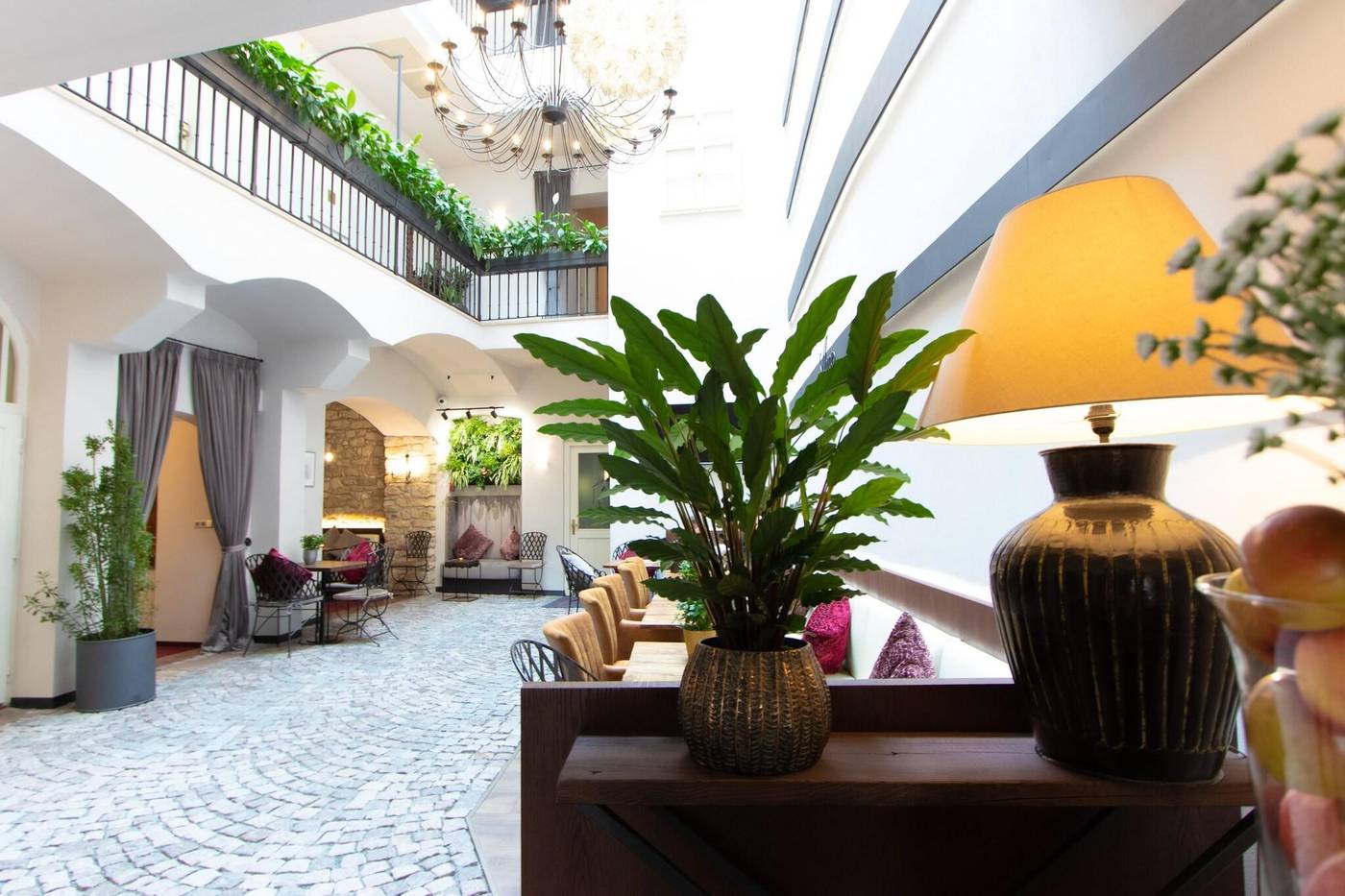 Residence-Agnes-General-view-4