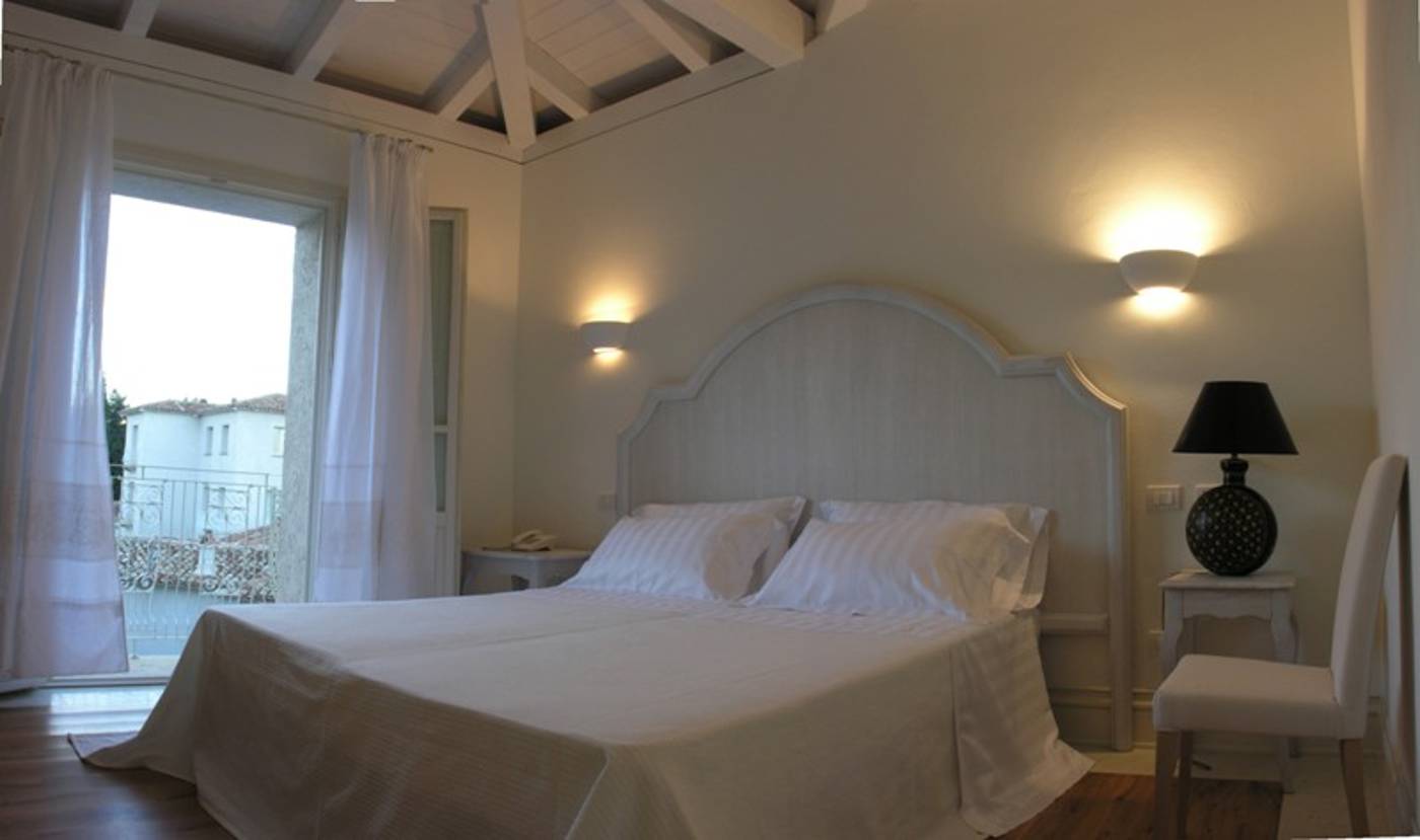 Tarthesh-Hotel-Room-10