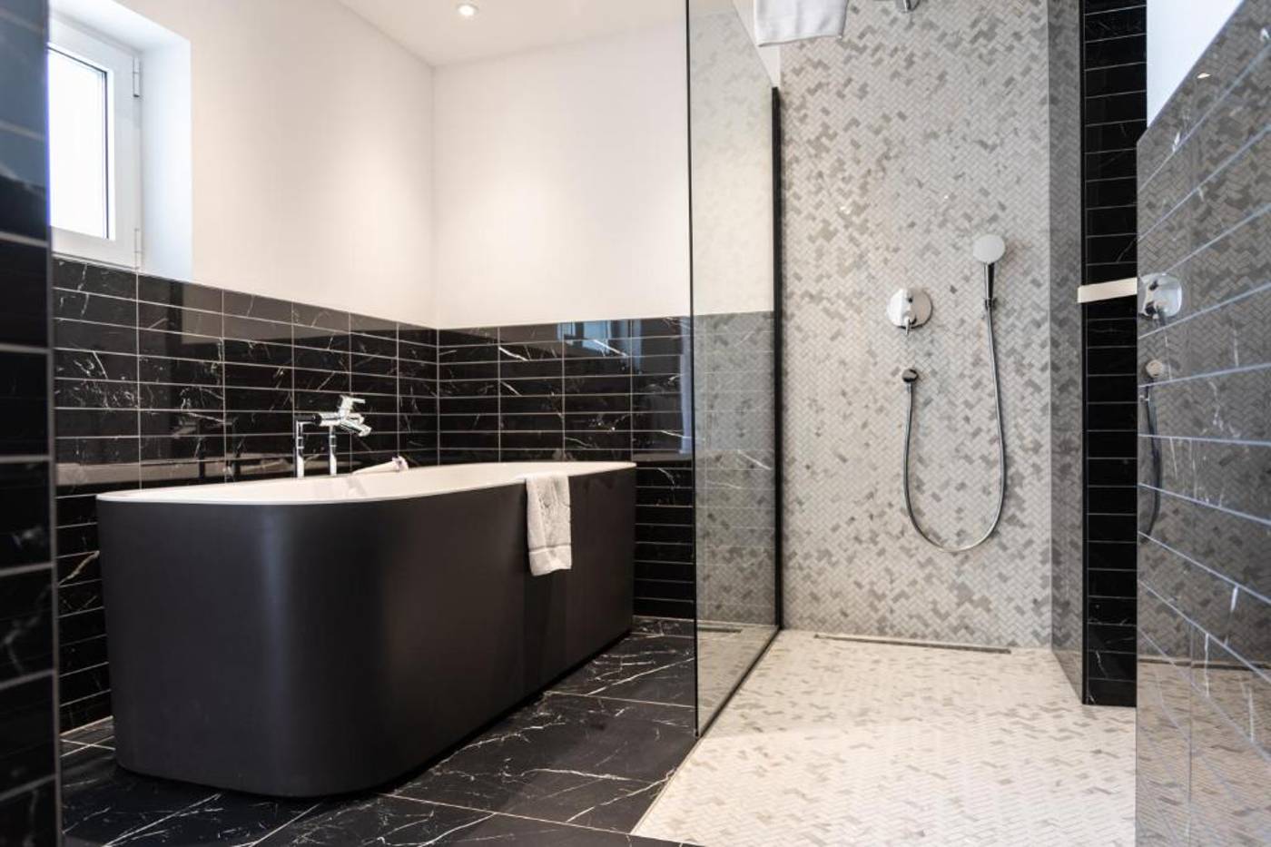 Villa-Orabelle-Room-37