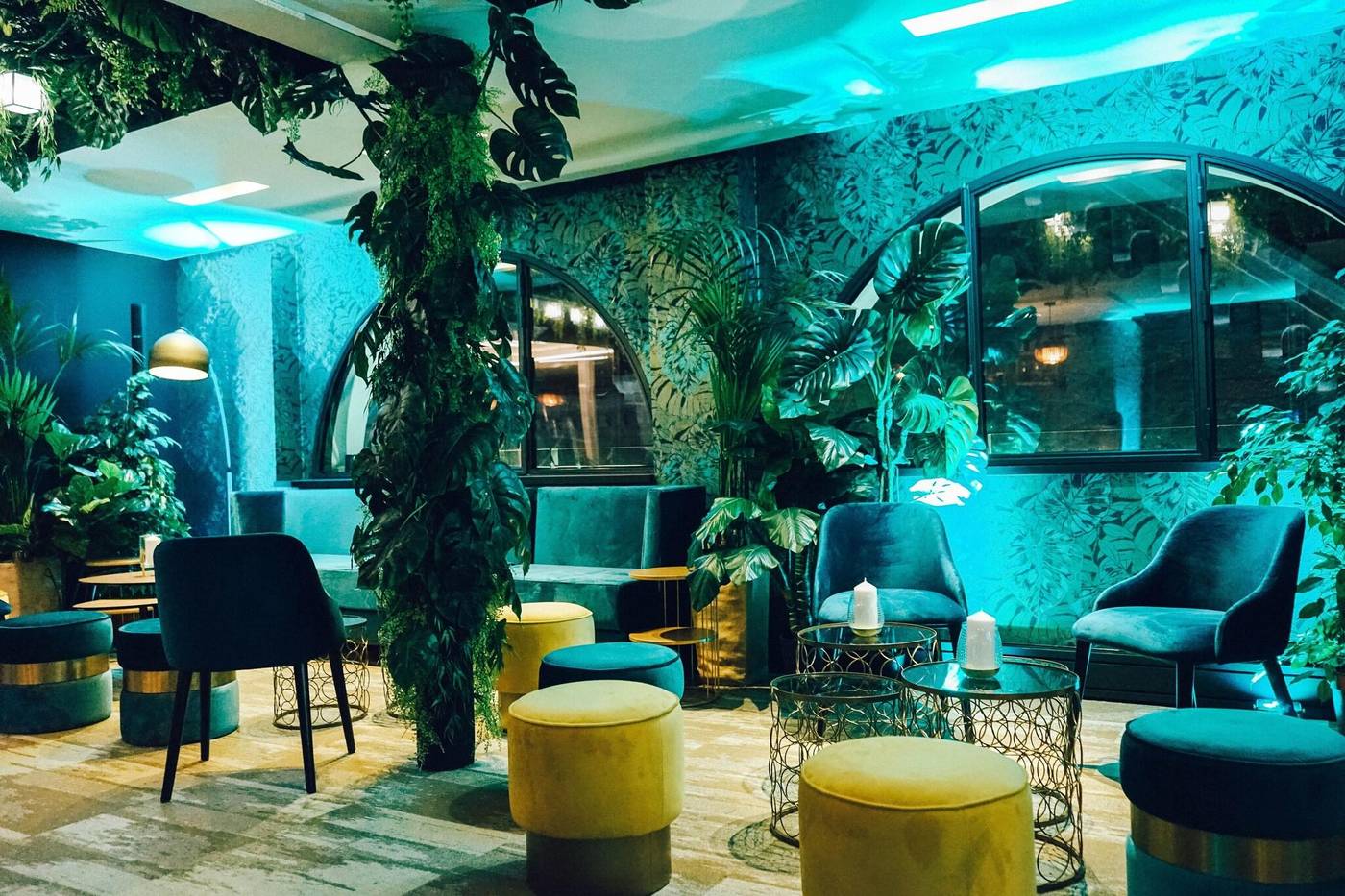 Five-Seas-Hotel-Sports-and-Entertainment-59