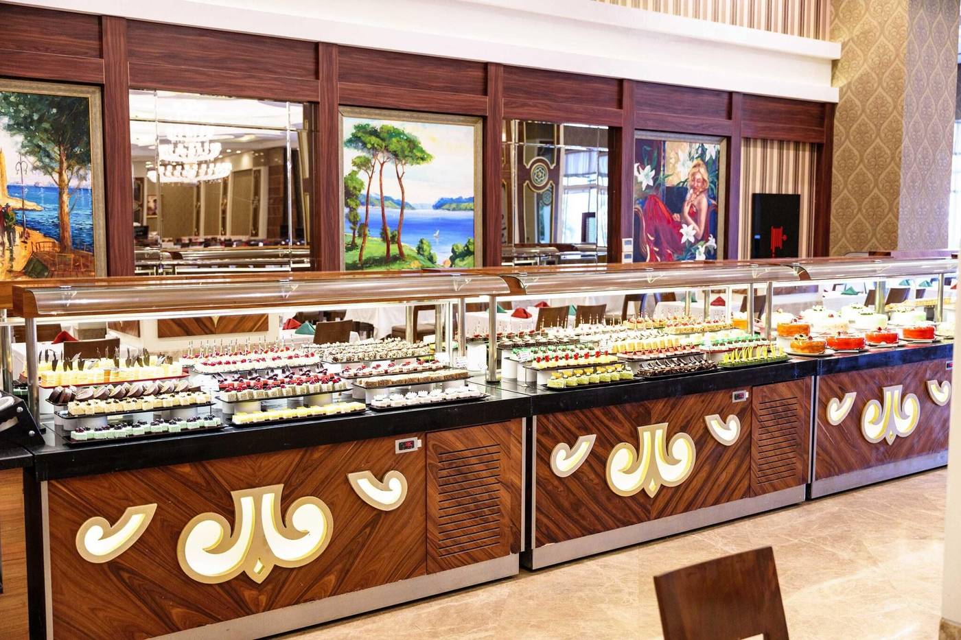 Side-Premium-Restaurant-42