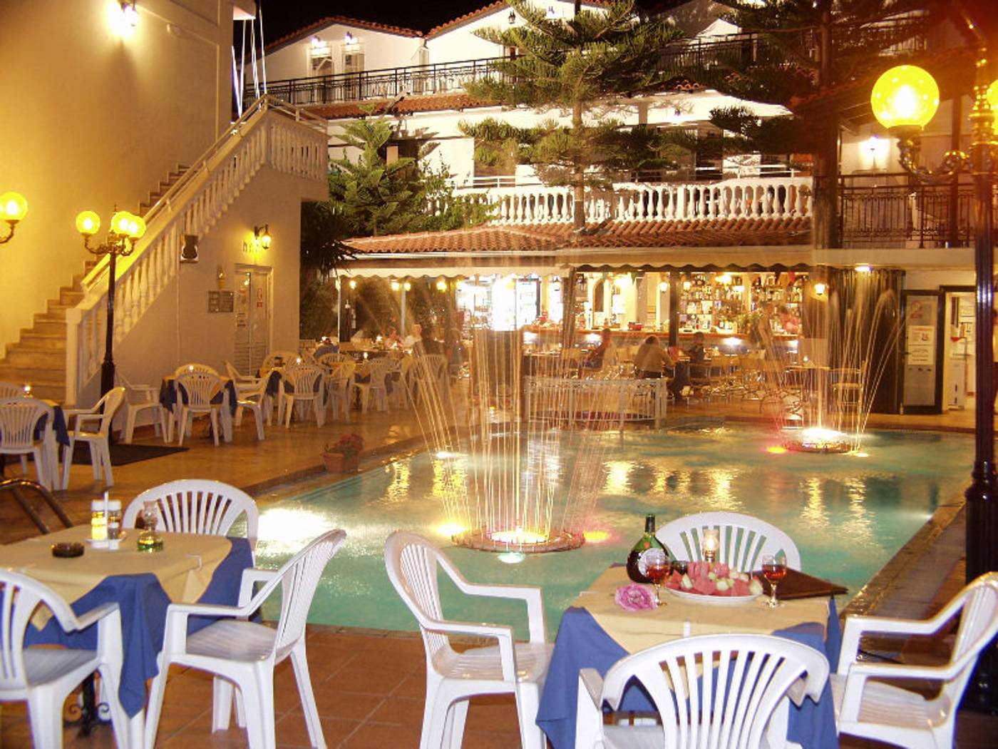 Denise-Hotel-Terrace-16