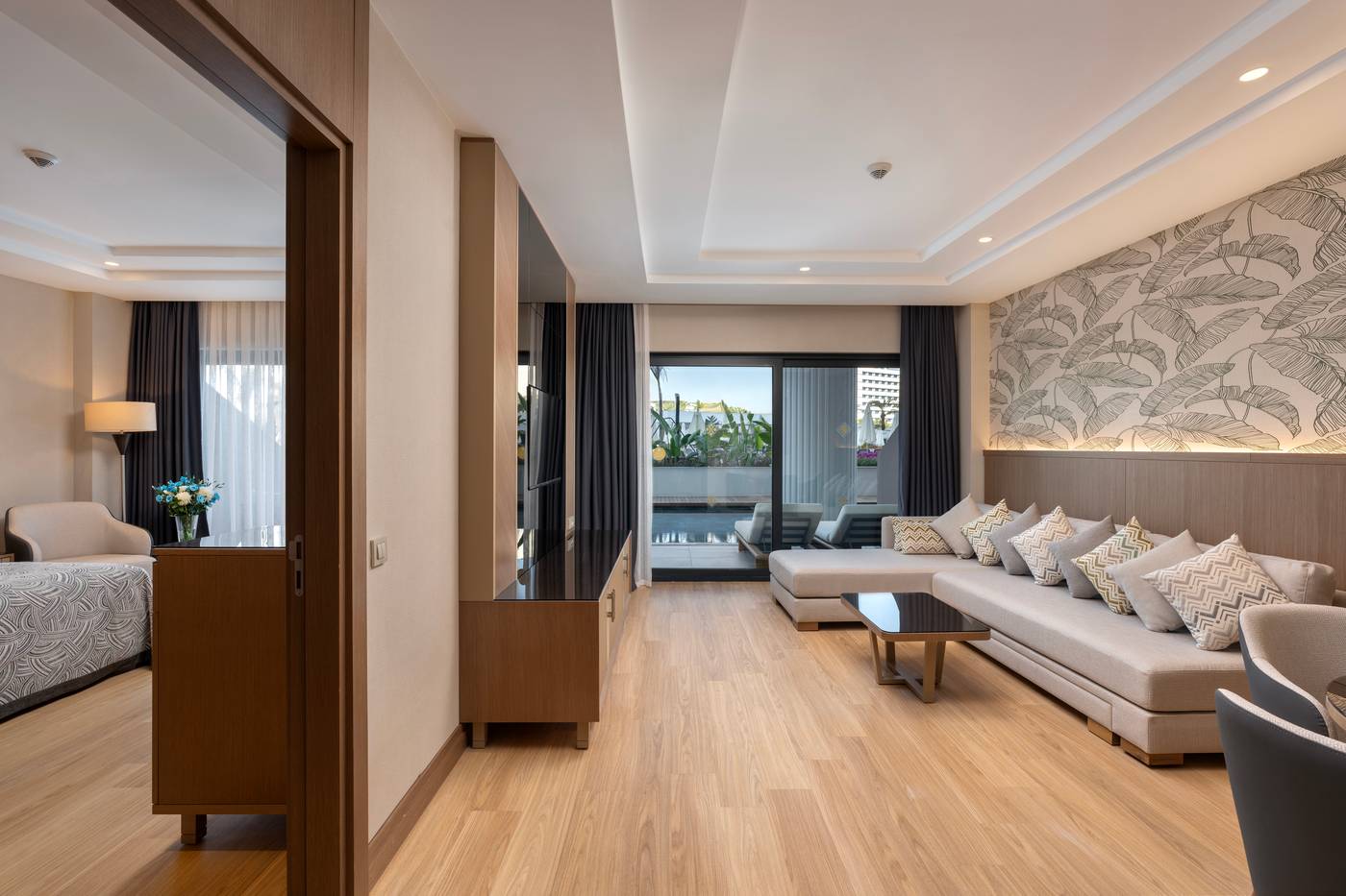 Miracle Resort Hotel