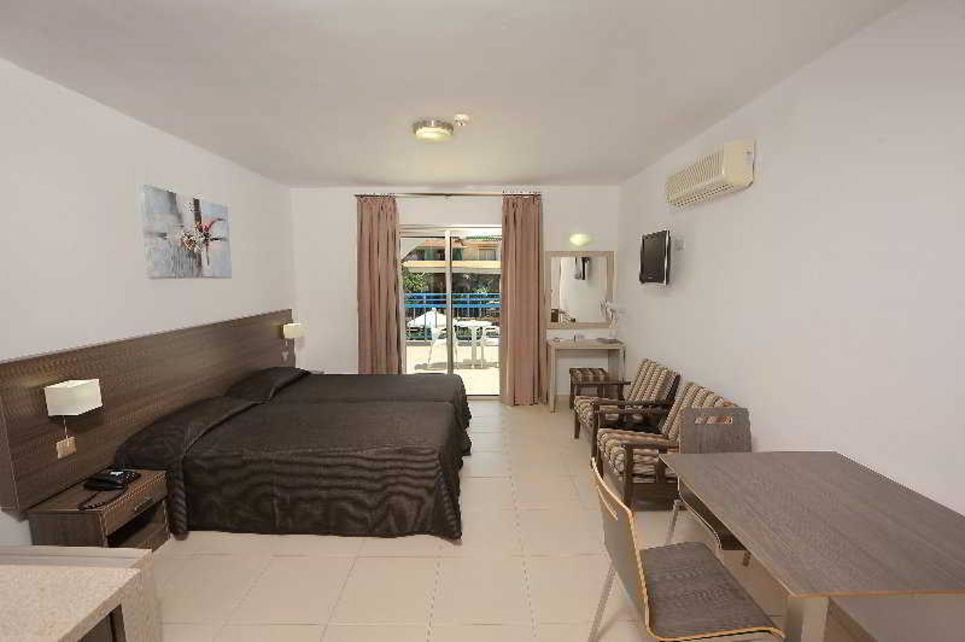 Petrosana-Apartments-Room-12