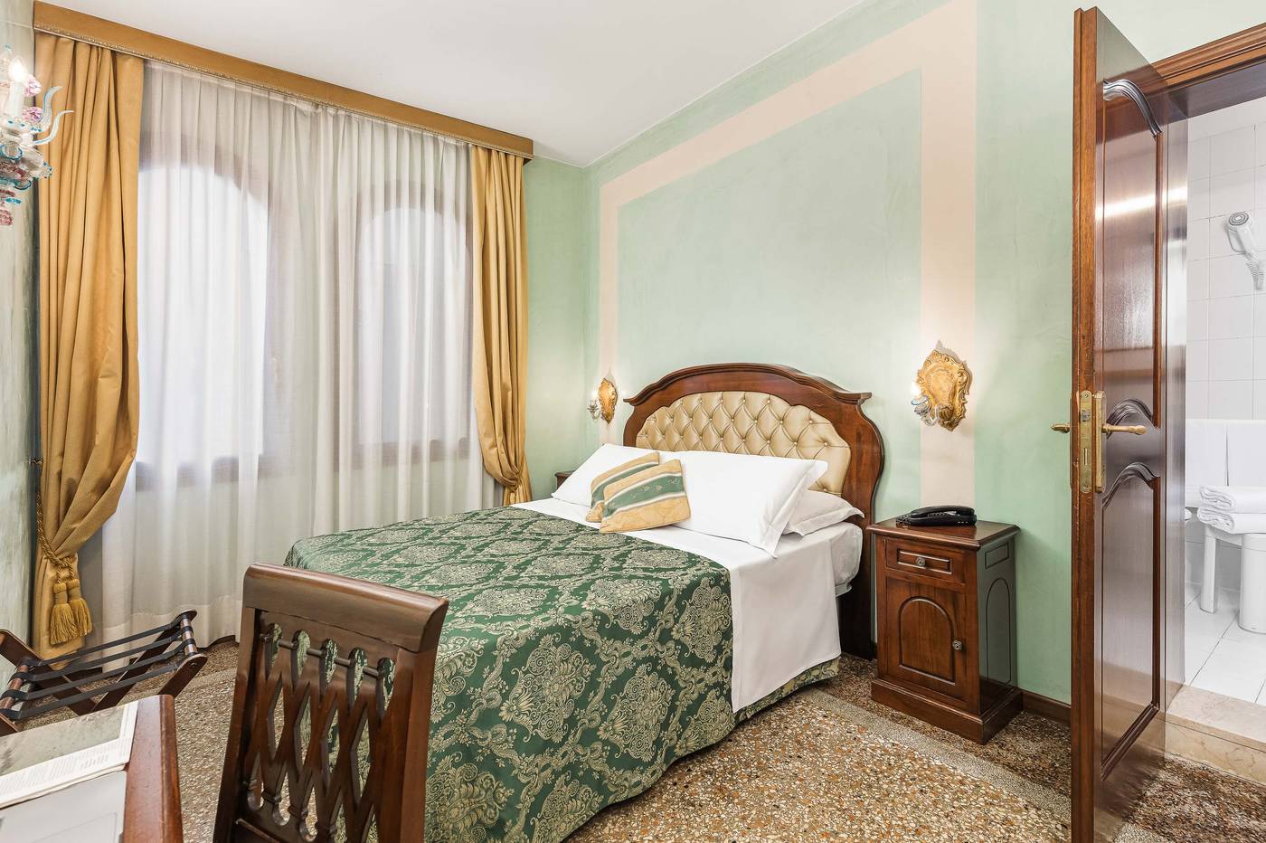 Hotel-Marconi-Room-34