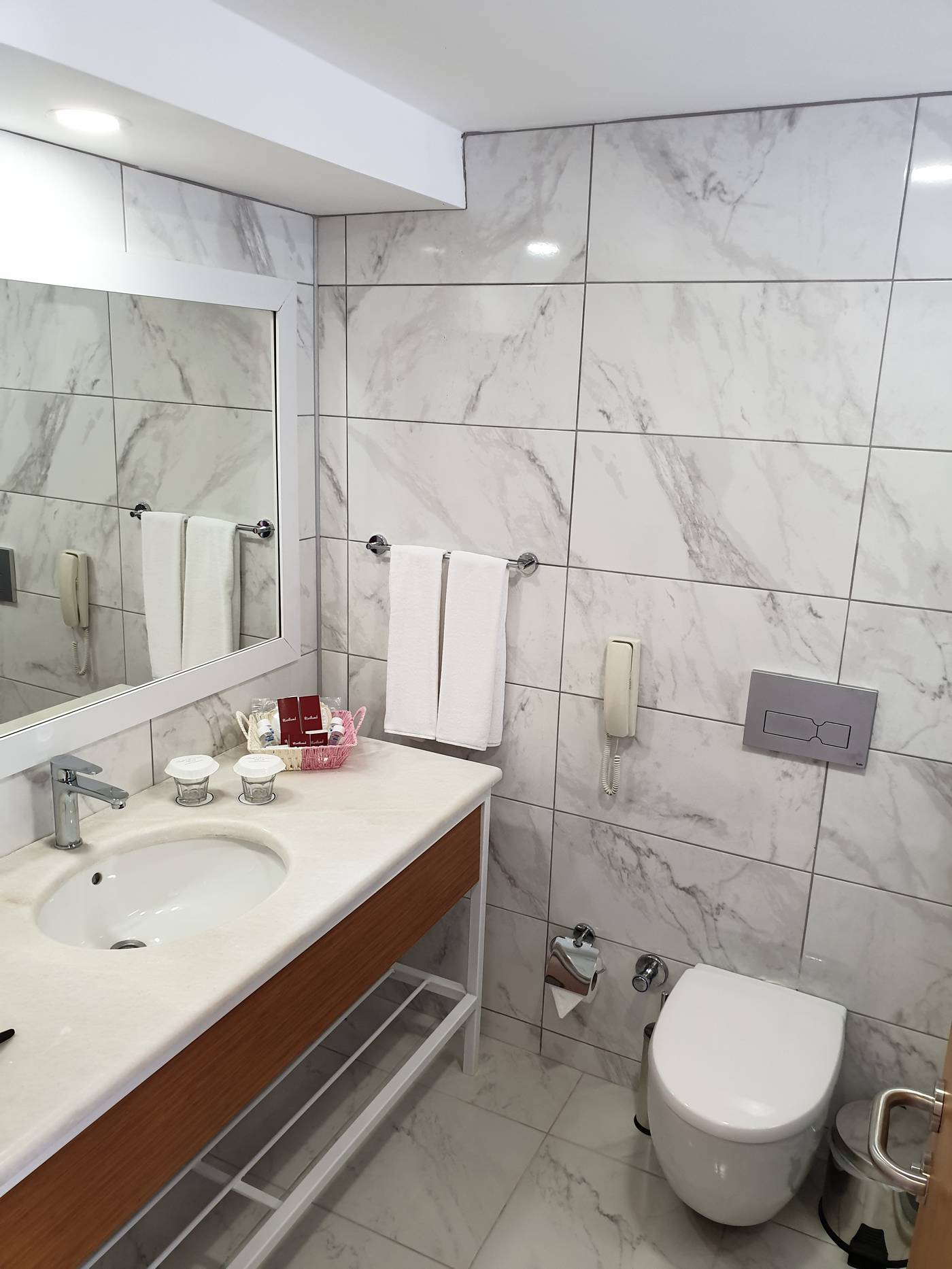 Aska-Costa-Holiday-Club-Room-29