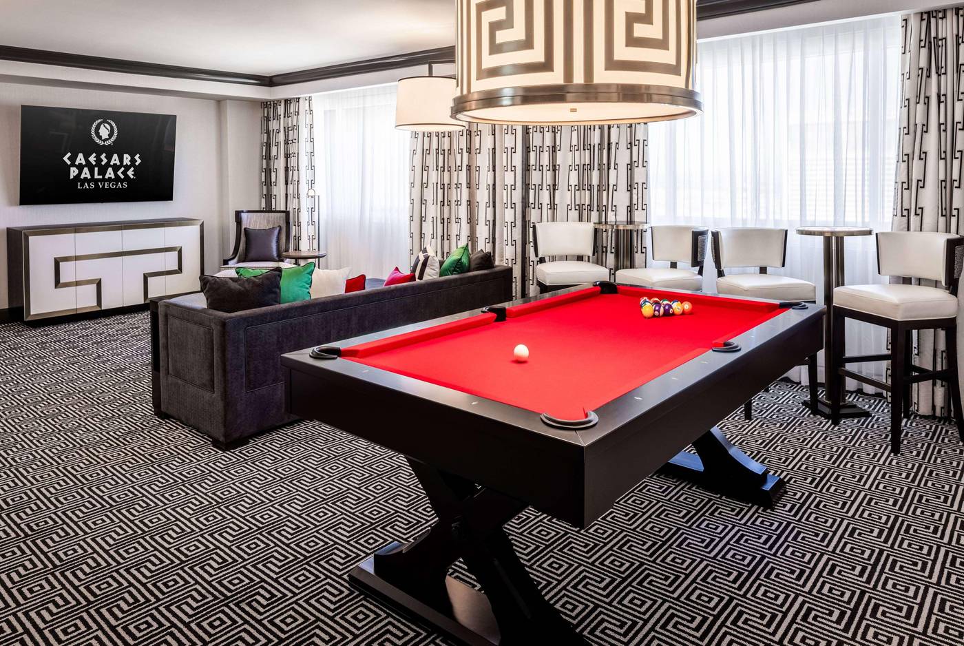 Caesars-Palace-Room-101