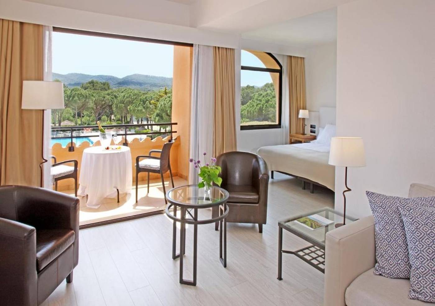 La-Costa-Hotel-Golf---Beach-Resort-Room-34